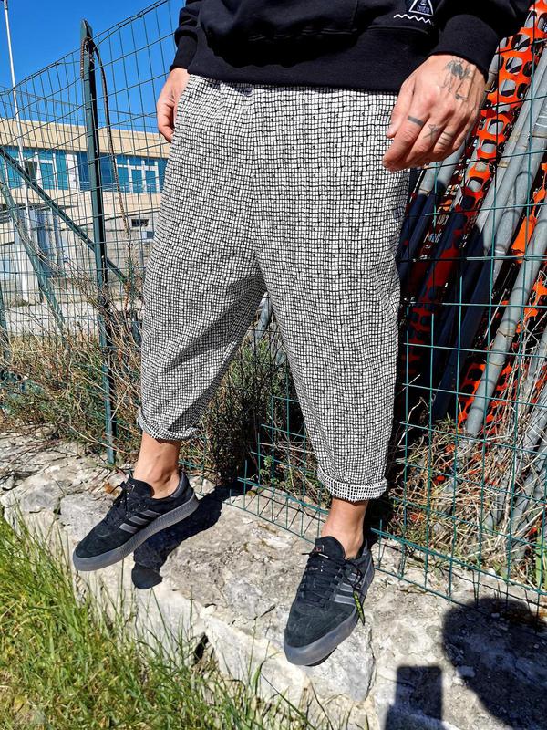 Pantalone Scavallato Pixel